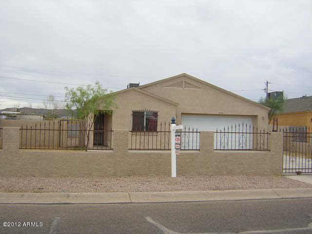 2541 E Pueblo Ave., Phoenix, AZ 85040