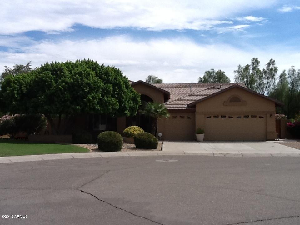 6711 W Angela Dr., Glendale, AZ 85308