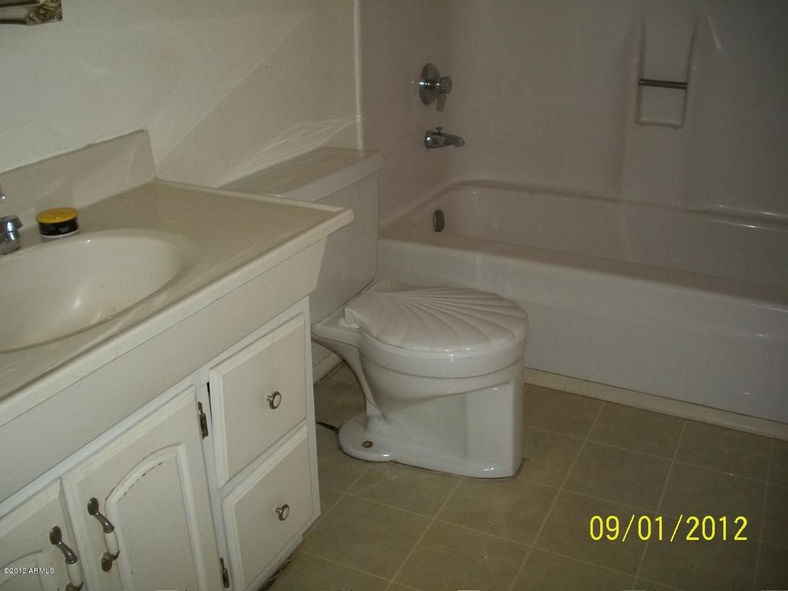 2029 W Hazelwood Pkwy., Phoenix, AZ 85015