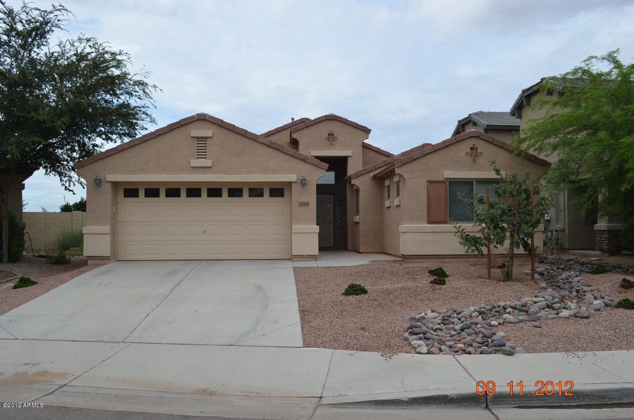 558 E Baker Dr., San Tan Valley, AZ 85140