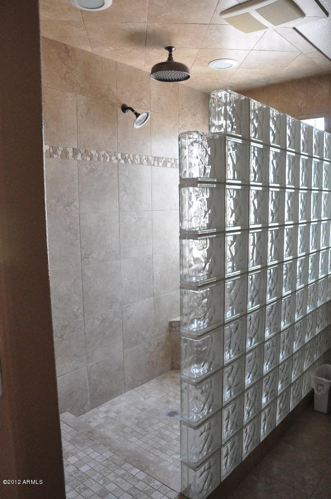 15506 W Mauna Loa Ln., Surprise, AZ 85379