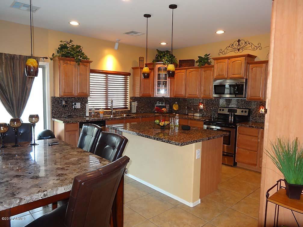 2314 W Hunter Ct., Phoenix, AZ 85085