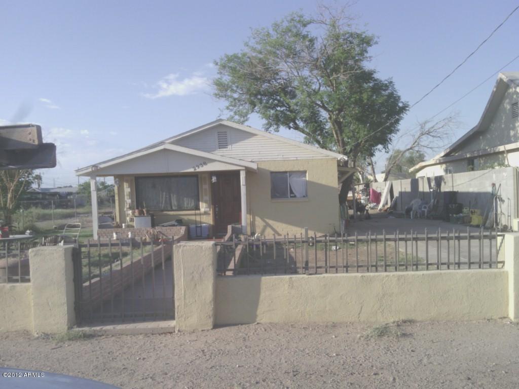 2938 W Pima St., Phoenix, AZ 85009