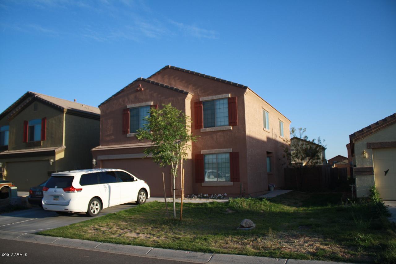 1465 E Daniella Dr., San Tan Valley, AZ 85140