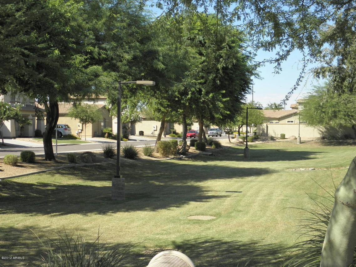 2046 N Illinois St., Chandler, AZ 85225