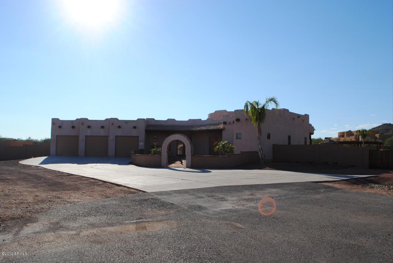 2945 W Trail Dr., Phoenix, AZ 85086