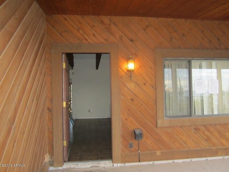 39611 N New River Rd., Phoenix, AZ 85086