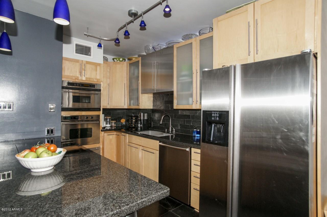 207 W Clarendon Ave. #18G, Phoenix, AZ 85013