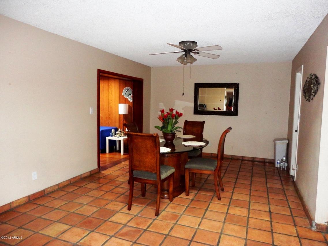 1738 E Gaylon Dr., Tempe, AZ 85282