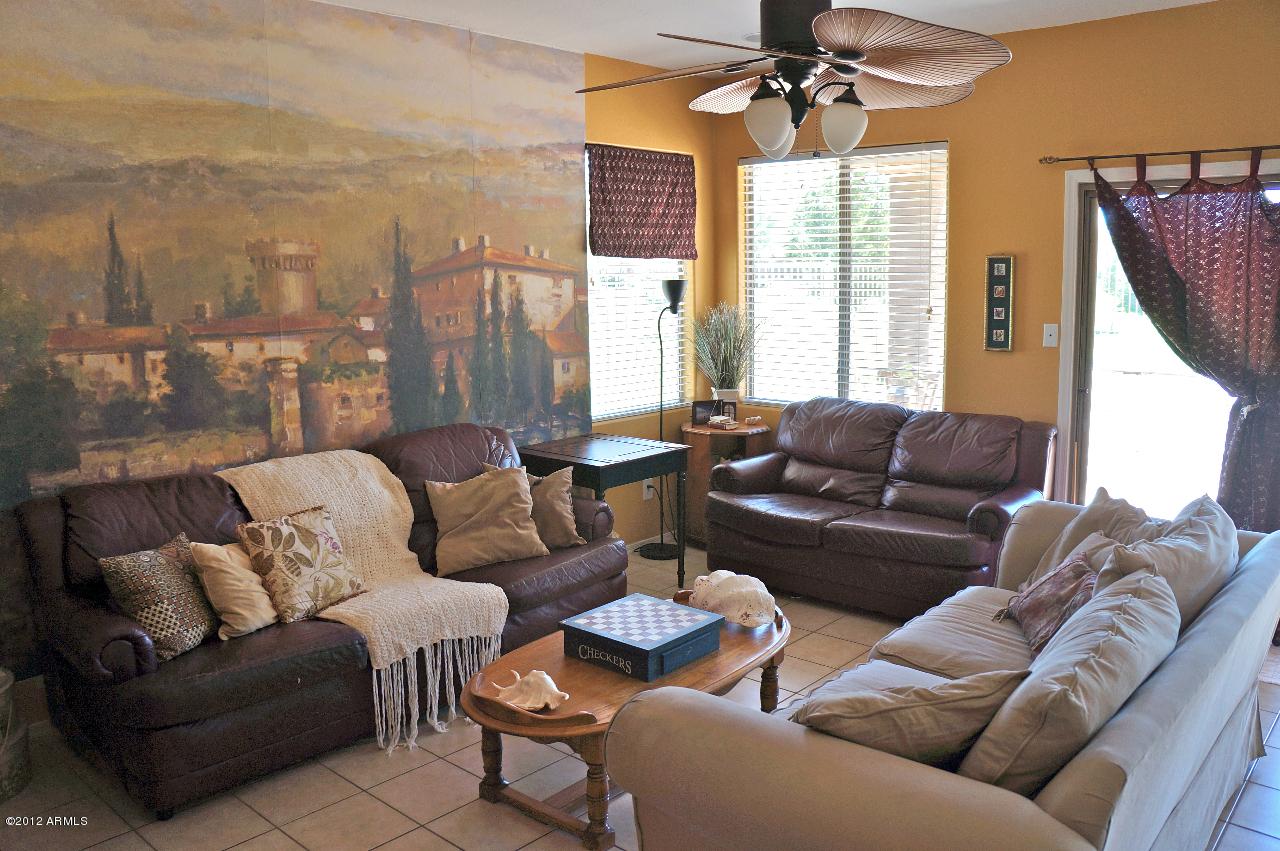 2105 E Locust Dr., Chandler, AZ 85286