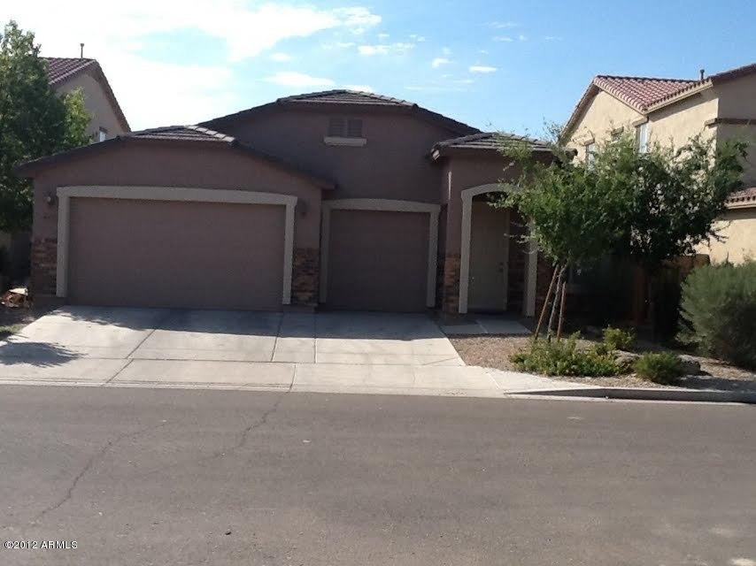 647 E Navajo Tr., San Tan Valley, AZ 85143