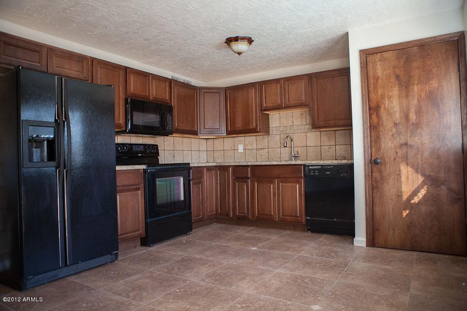 3935 E Willow Ave., Phoenix, AZ 85032