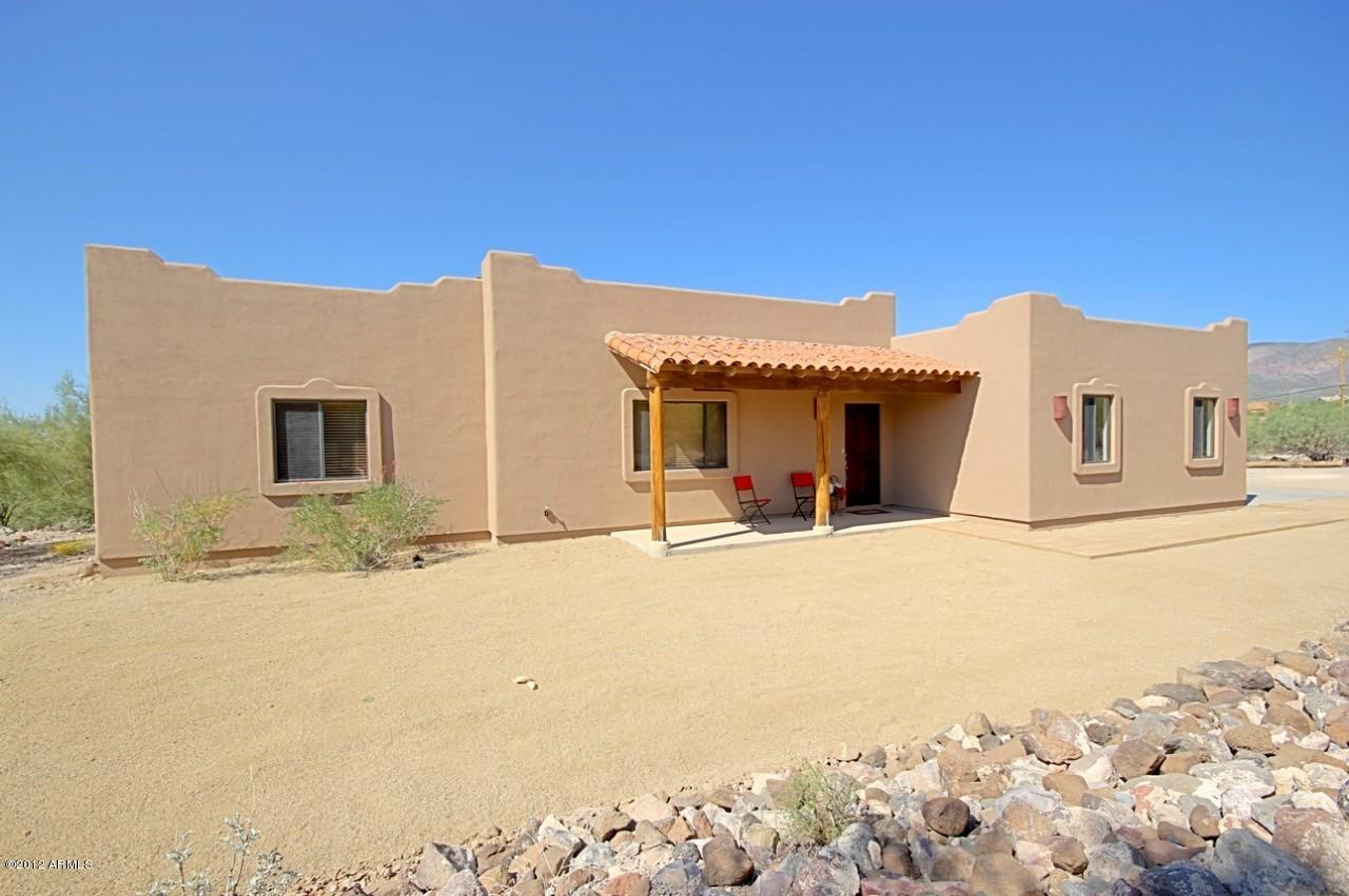 45418 N 14th St., New River, AZ 85087