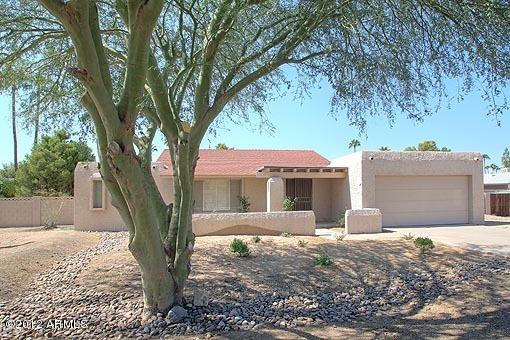 11224 N 42nd St., Phoenix, AZ 85028