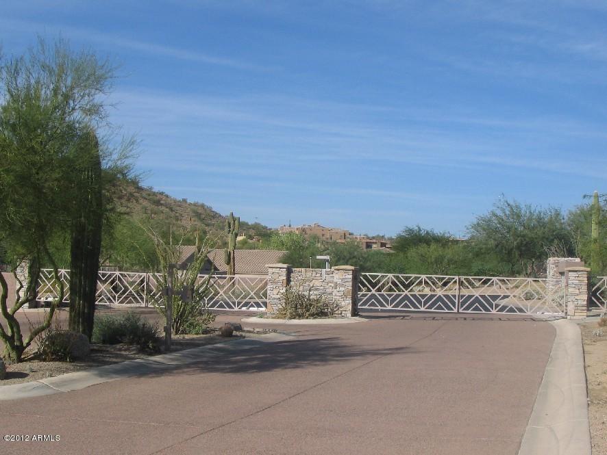 7762 E Wolf Canyon St., Mesa, AZ 85207