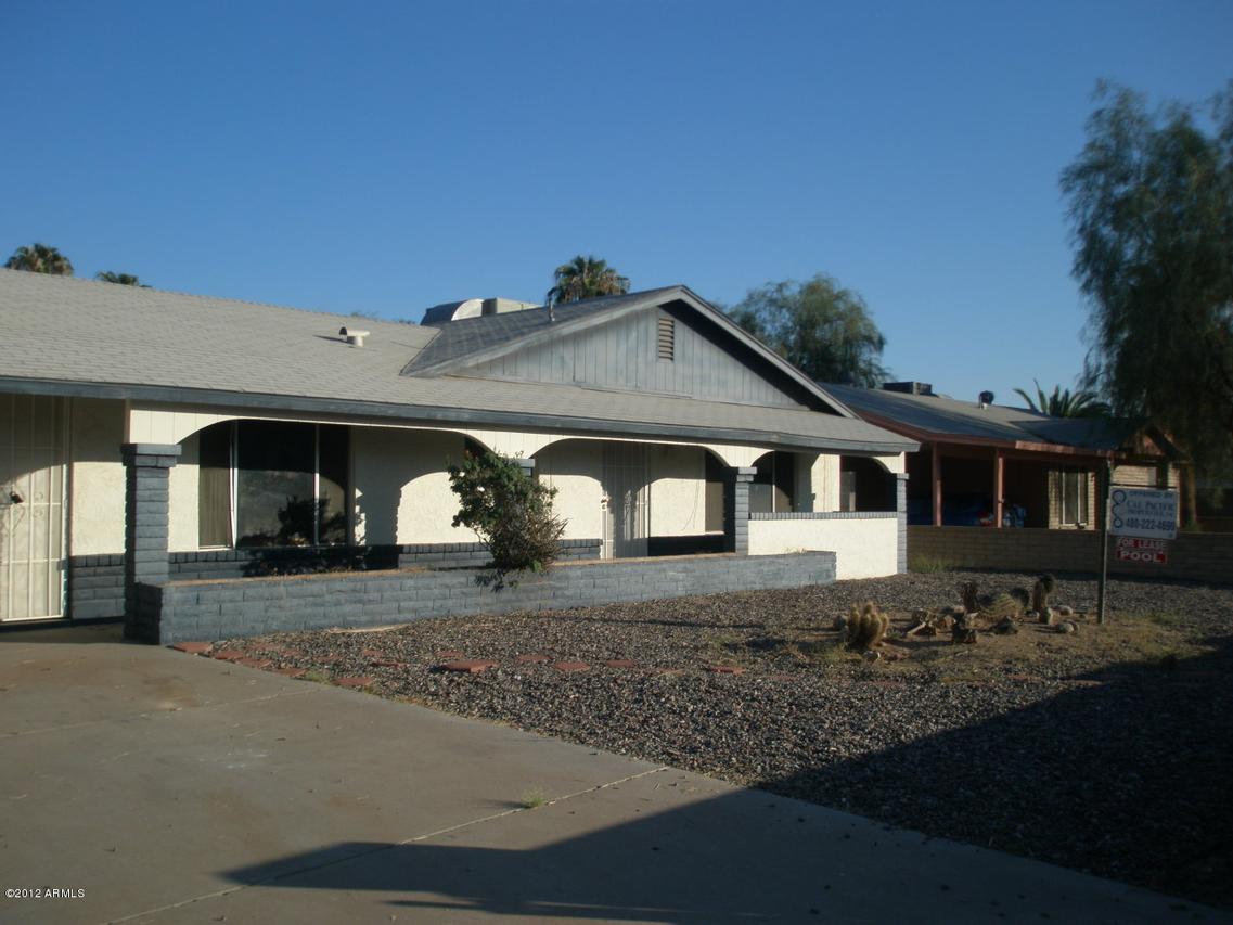 5819 S College Ave., Tempe, AZ 85283