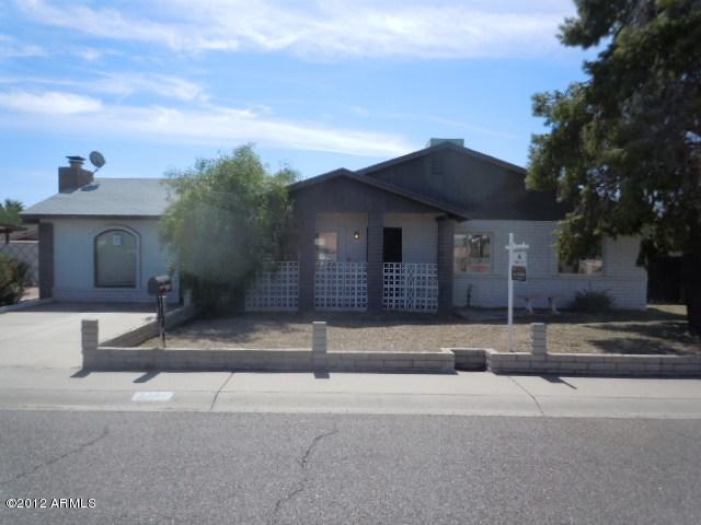 2221 W Michelle Dr., Phoenix, AZ 85023