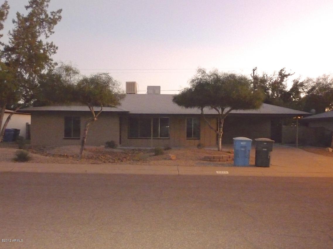 2425 W Anderson Ave., Phoenix, AZ 85023