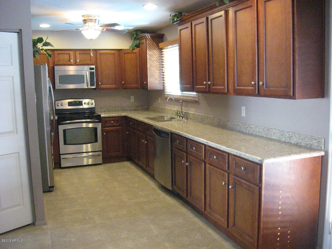 1097 E Carson Dr., Tempe, AZ 85282