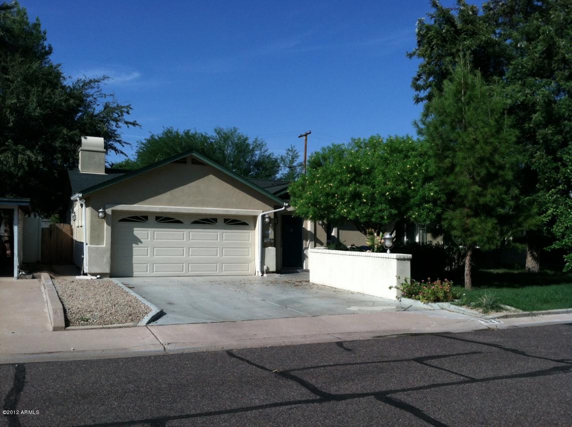 526 E Flynn Ln., Phoenix, AZ 85012