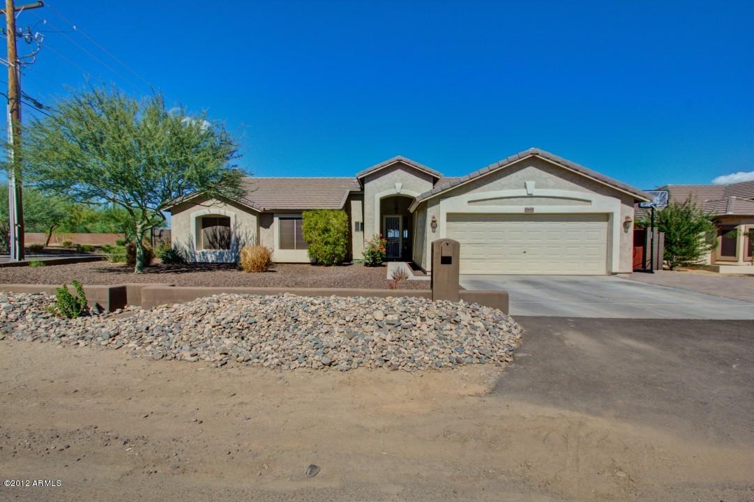 2404 E Winston Dr., Phoenix, AZ 85042