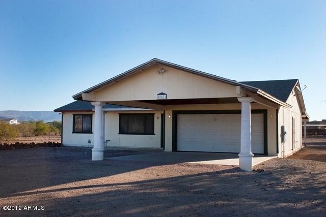 38631 N 25th Ave., Phoenix, AZ 85086