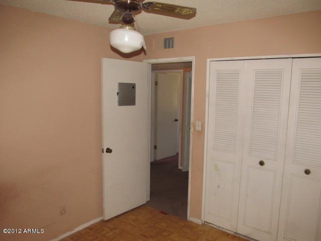 3126 W Villa Theresa Dr., Phoenix, AZ 85053