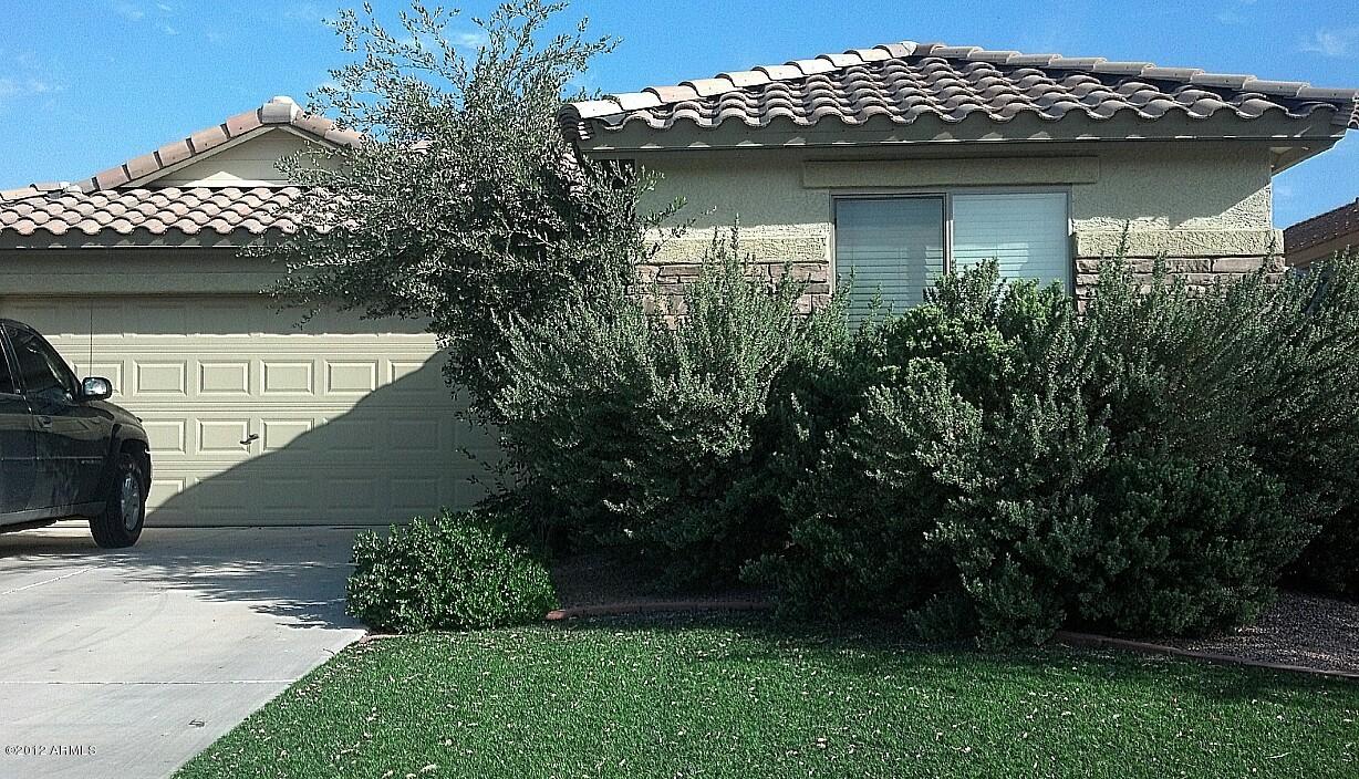 316 W Holstein Tr., San Tan Valley, AZ 85143