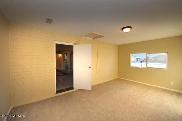 2036 W Anderson Ave., Phoenix, AZ 85023