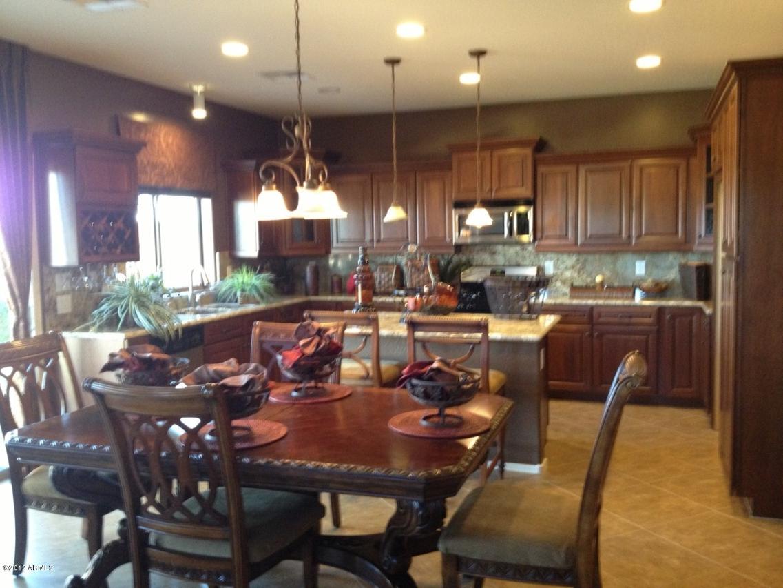 11936 W El Cortez Pl., Peoria, AZ 85383