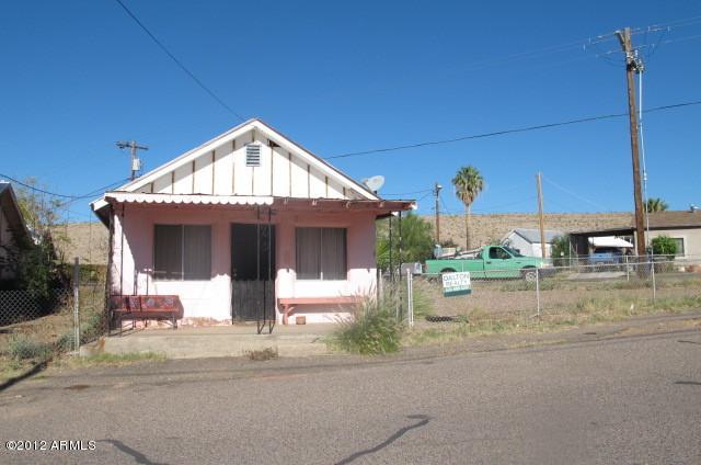 129 N Pinal Ave., Superior, AZ 85173