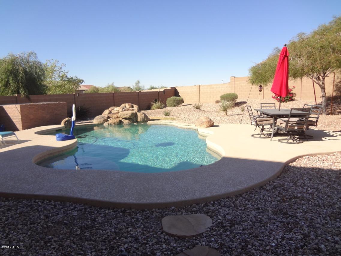 134 N 235th Dr., Buckeye, AZ 85396