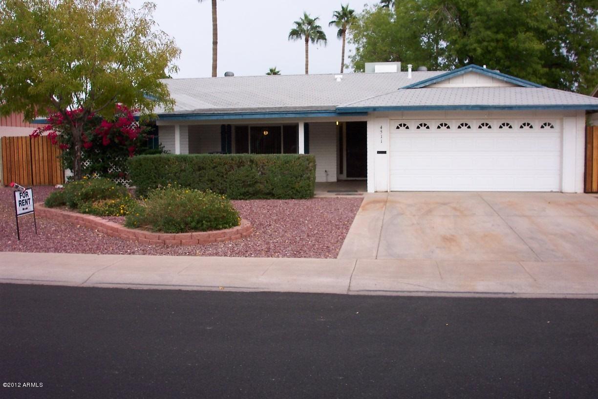 4511 S Oak St., Tempe, AZ 85282