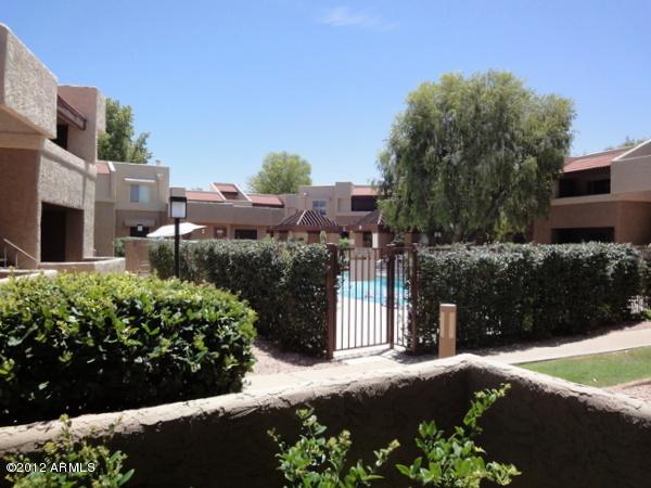 4554 E Paradise Village Pkwy. #142, Phoenix, AZ 85032