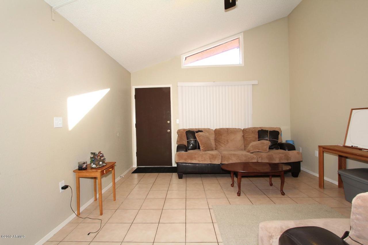 712 N Santa Barbara St. #28, Mesa, AZ 85201