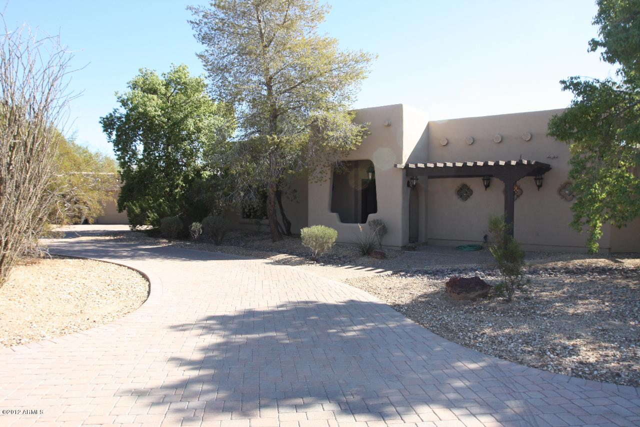 11823 N 76th Way, Scottsdale, AZ 85260