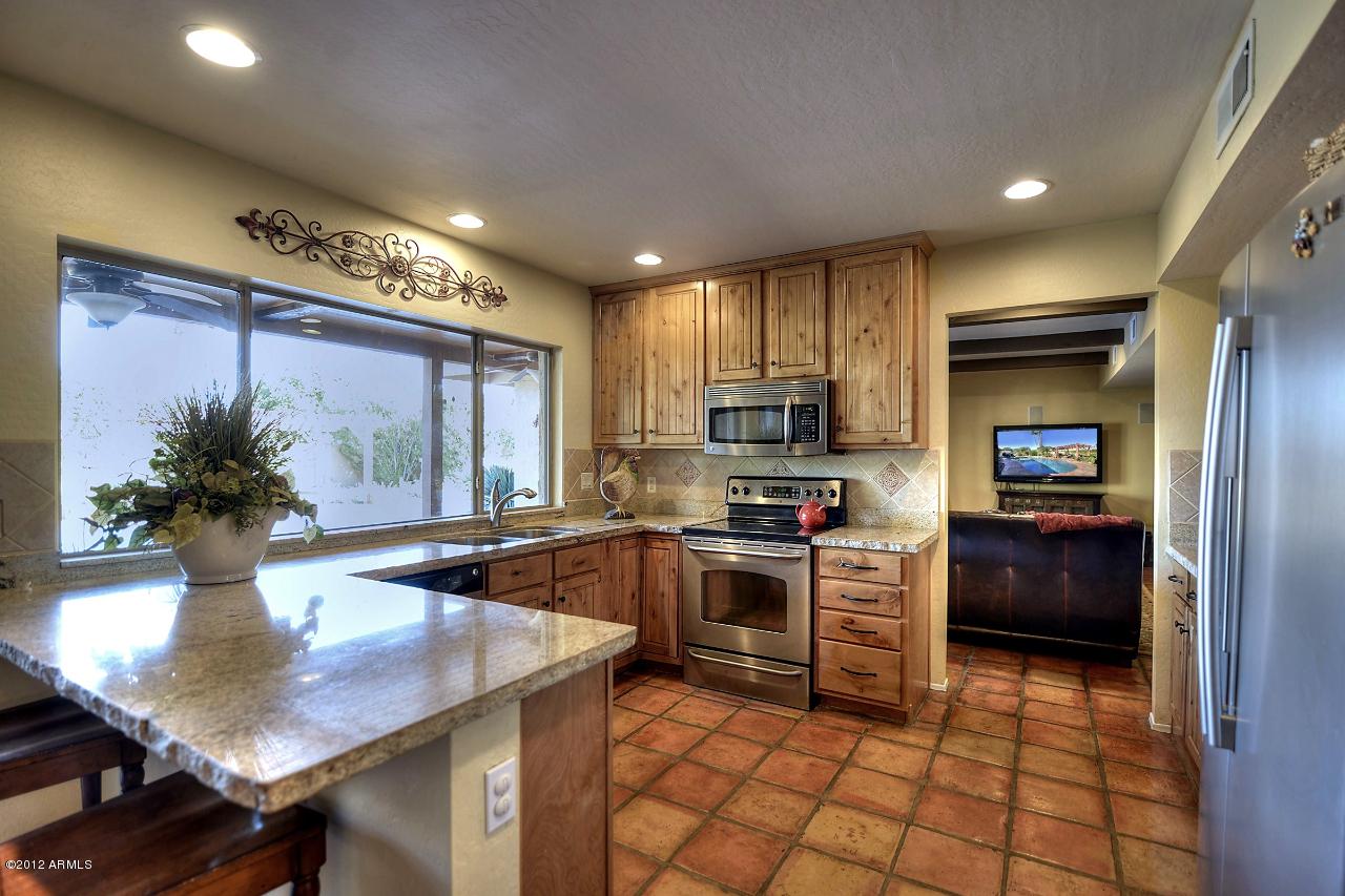 312 E Braeburn Dr., Phoenix, AZ 85022