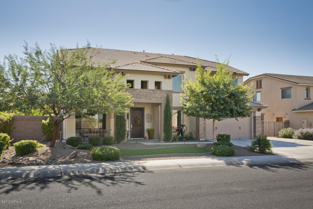 2541 E Carob Dr., Gilbert, AZ 85298