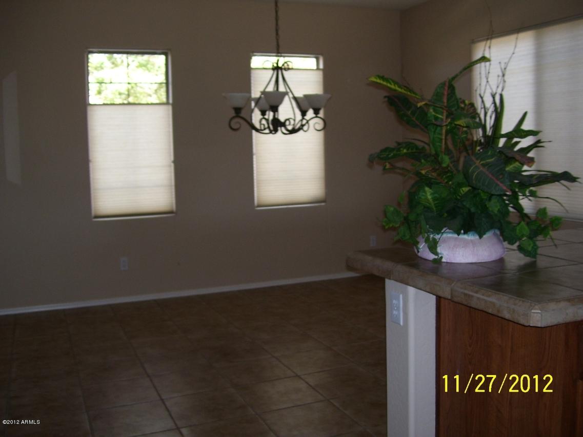 389 E Harold Dr., San Tan Valley, AZ 85140