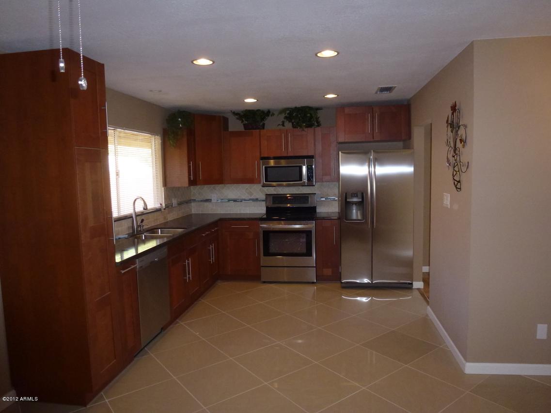 2936 W Anderson Dr., Phoenix, AZ 85053