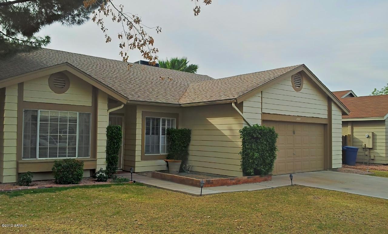 1827 W Alamo Dr., Chandler, AZ 85224