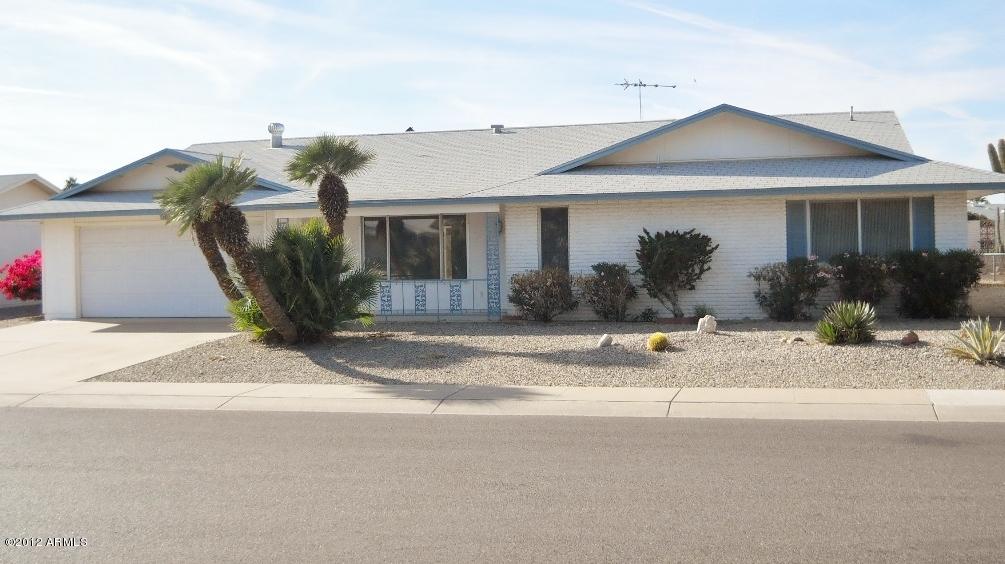 19822 N Lake Forest Dr., Sun City, AZ 85373