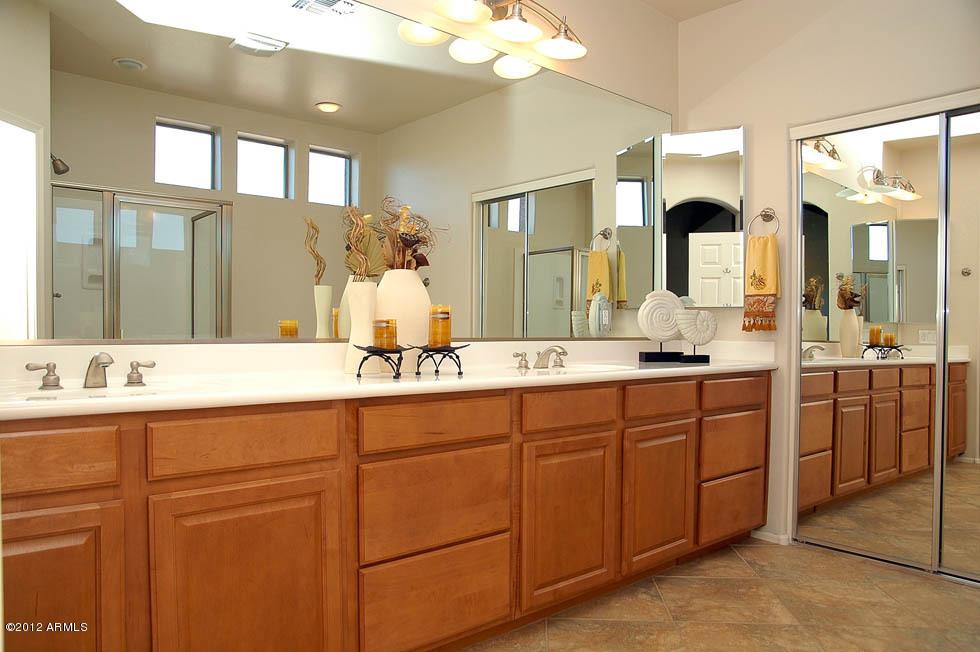 2411 W Crimson Ter., Phoenix, AZ 85085