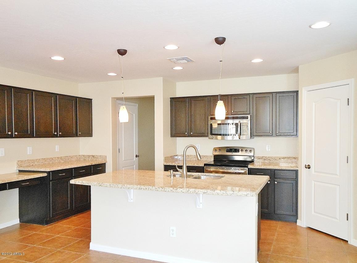 984 W Desert Mountain Dr., San Tan Valley, AZ 85143