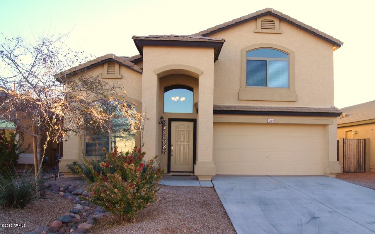 1297 E Julie Ct., San Tan Valley, AZ 85140