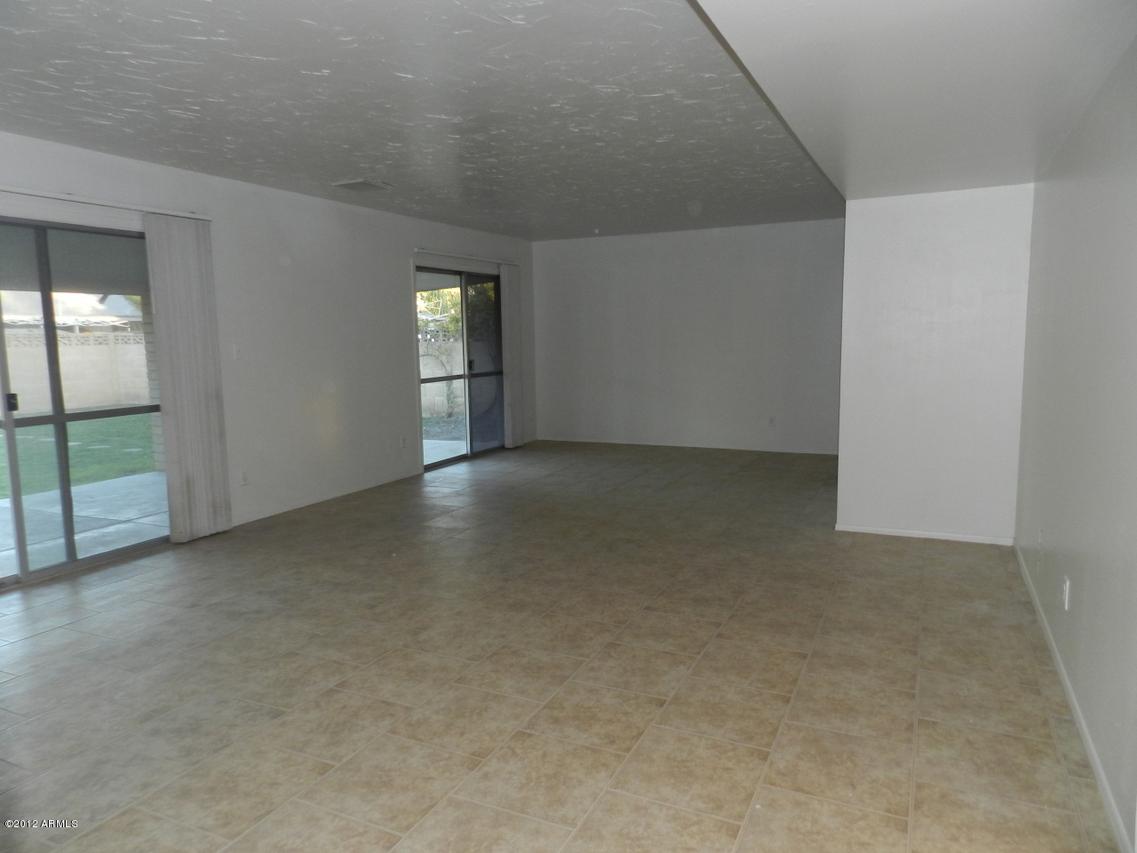 4110 W San Juan Ave., Phoenix, AZ 85019