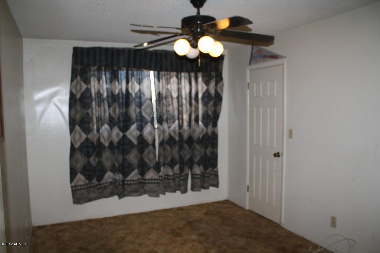 2449 E Fox St., Mesa, AZ 85213