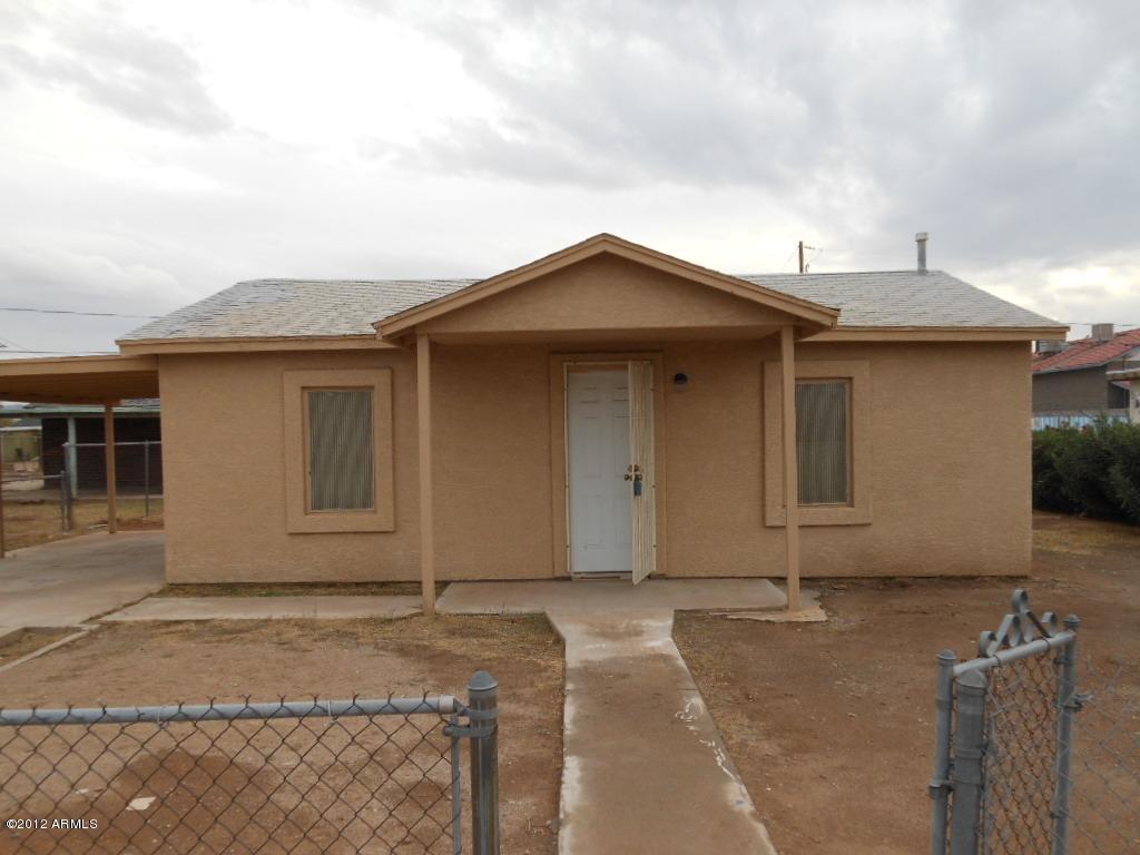 2545 E Tamarisk Ave., Phoenix, AZ 85040