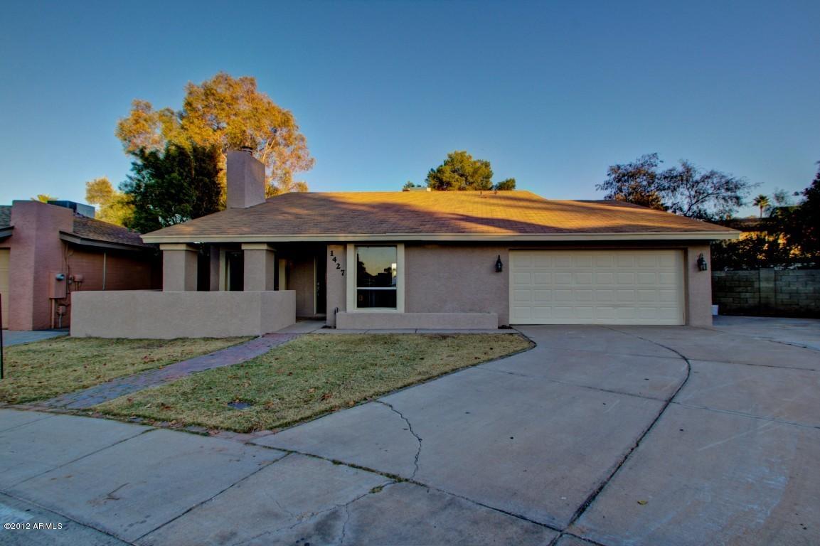 1427 W Impala Ave., Mesa, AZ 85202