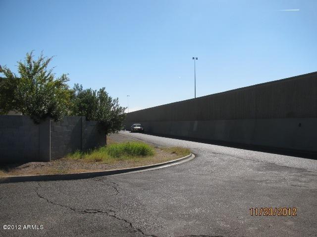 7359 N Black Canyon Hwy., Phoenix, AZ 85021